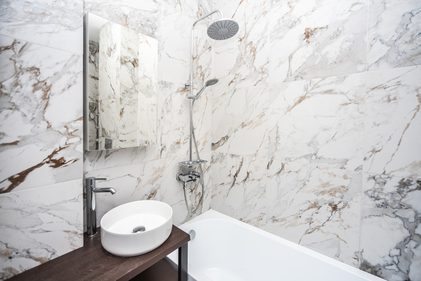 HOME STAGING