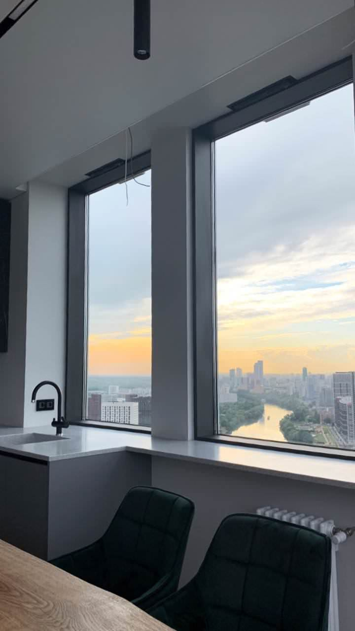 Стильные Кухни и Интерьеры