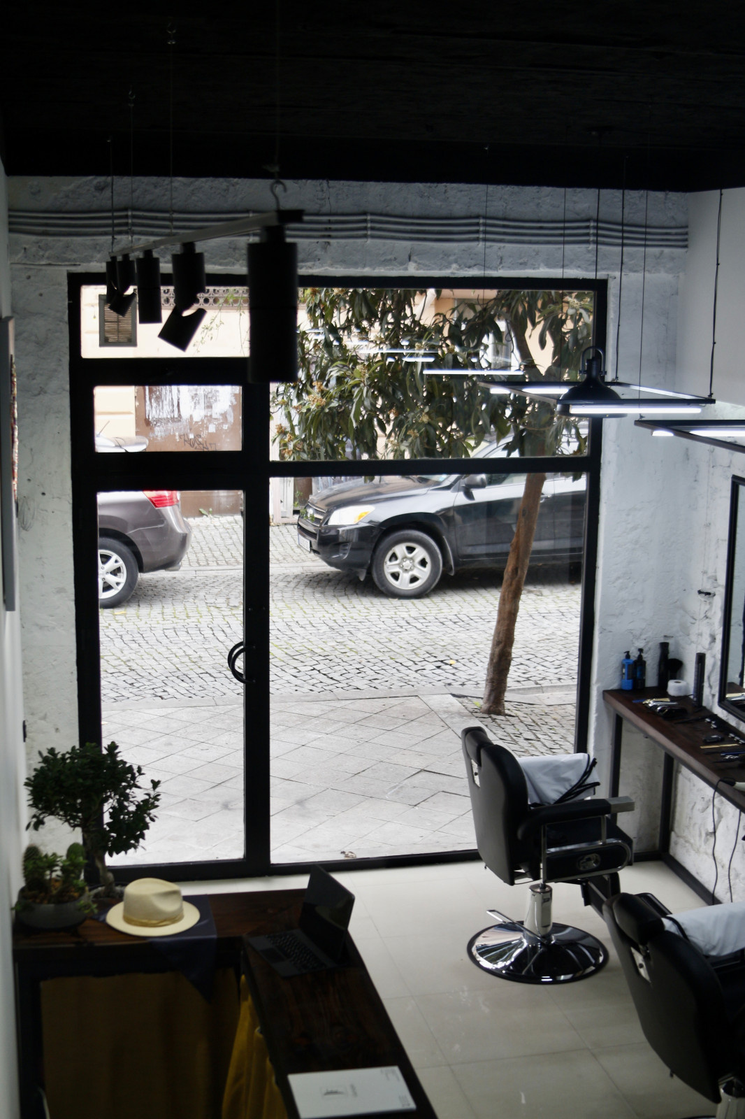 Barbershop The Vibe
