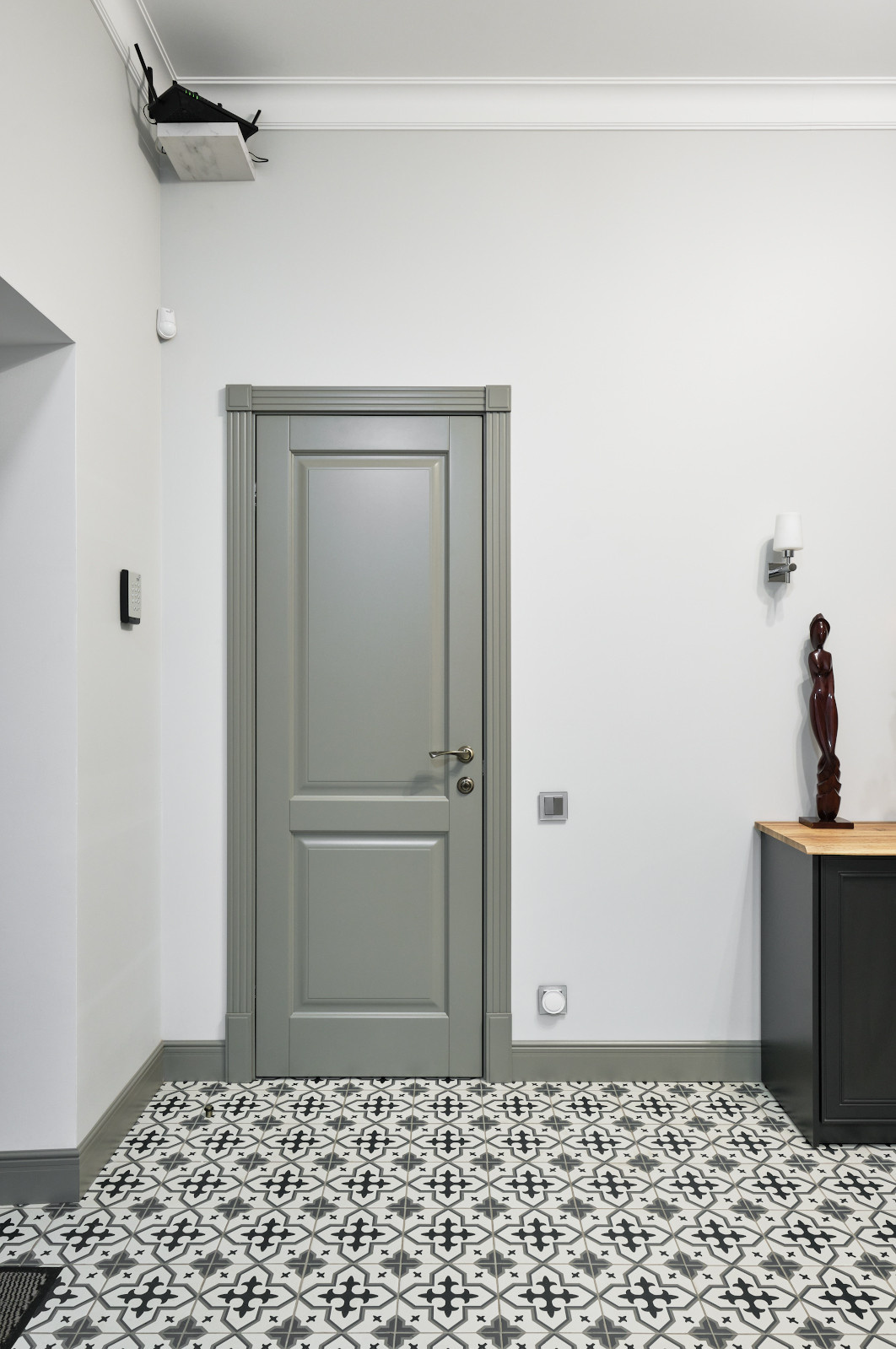 Кантри Ral 7030 в интерьере дома