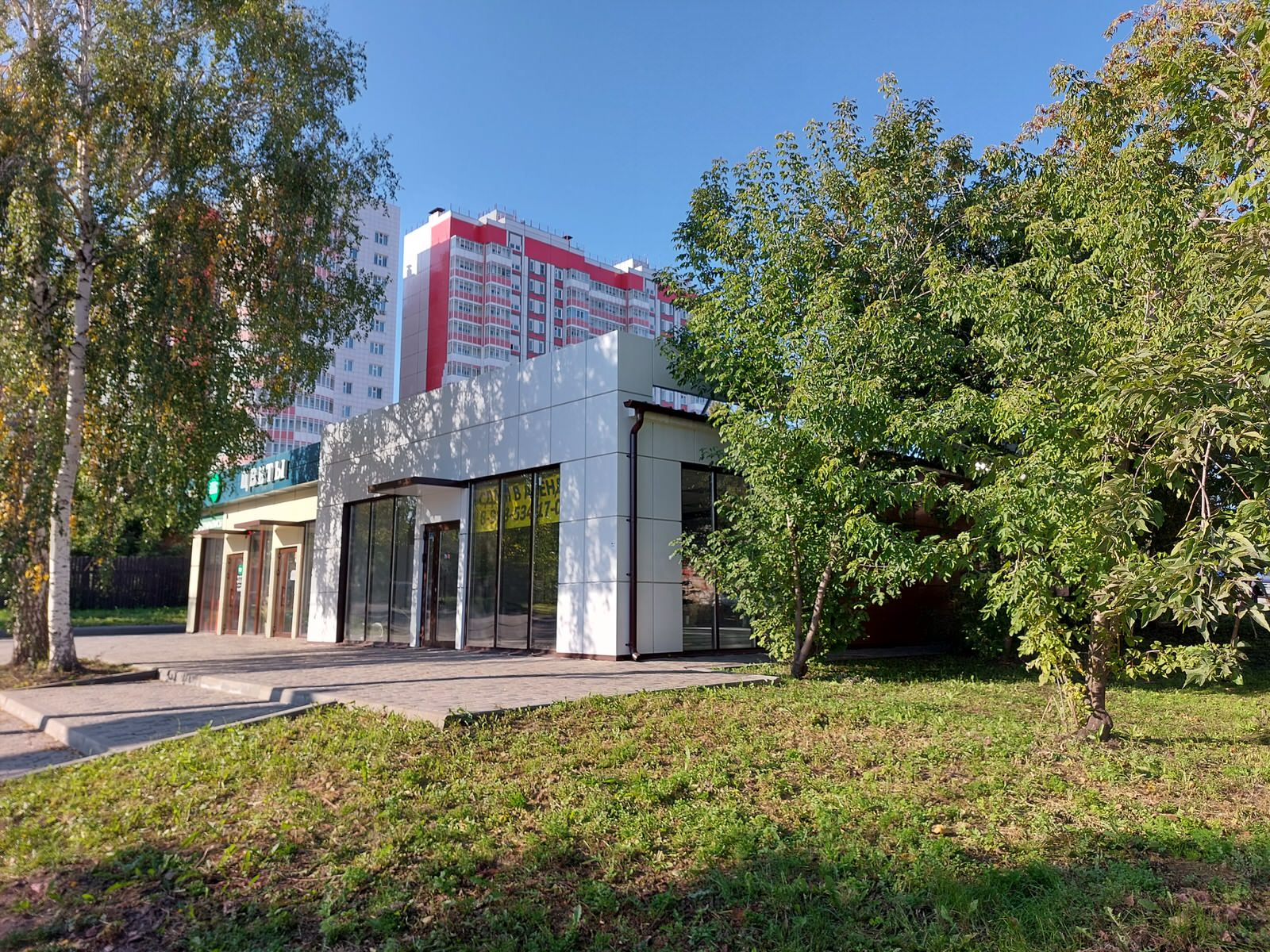 Торговые павильоны по ул.Киренского