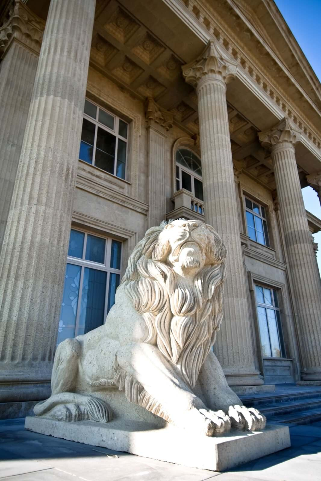 LION PALACE