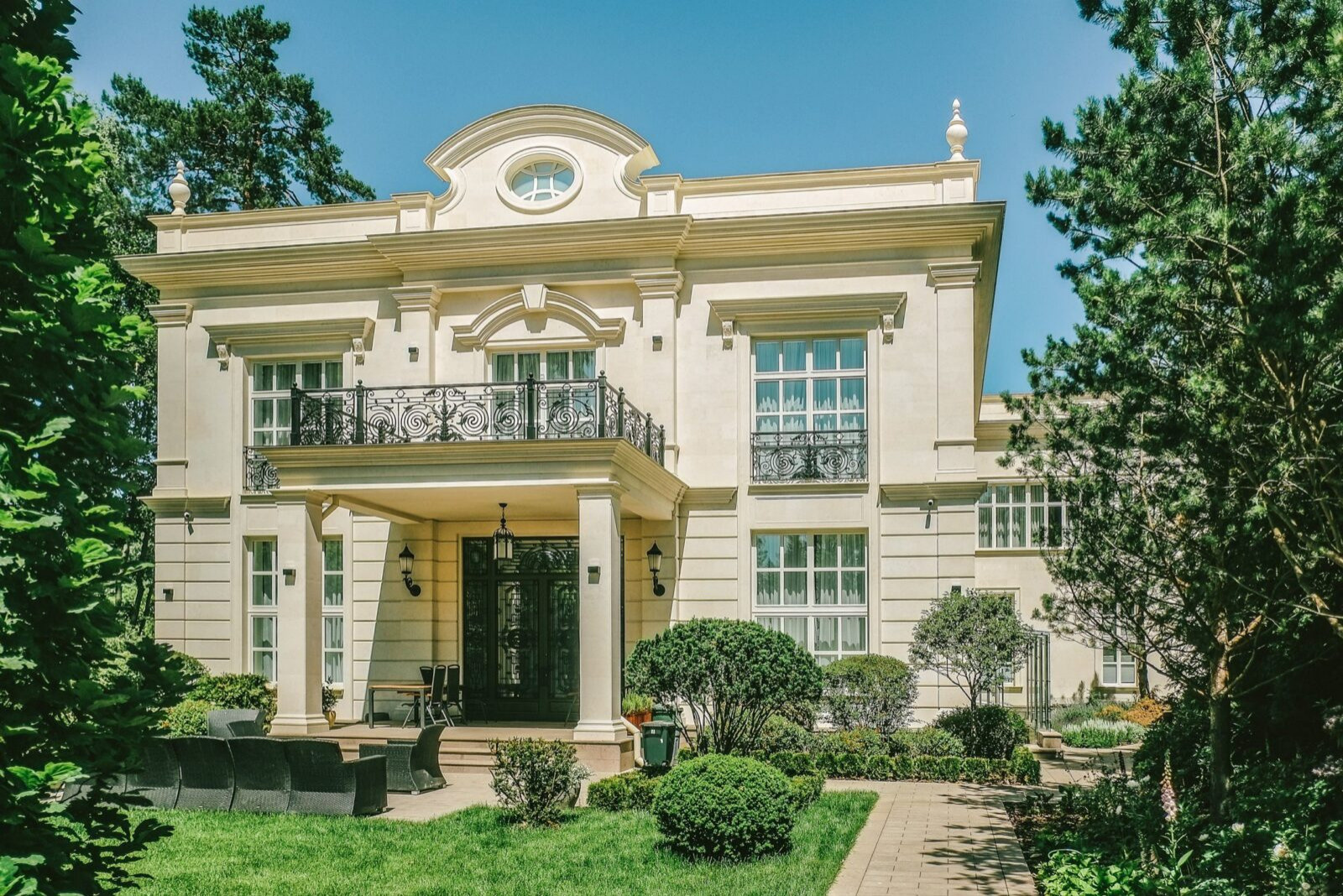 VILLA PREZIOSA