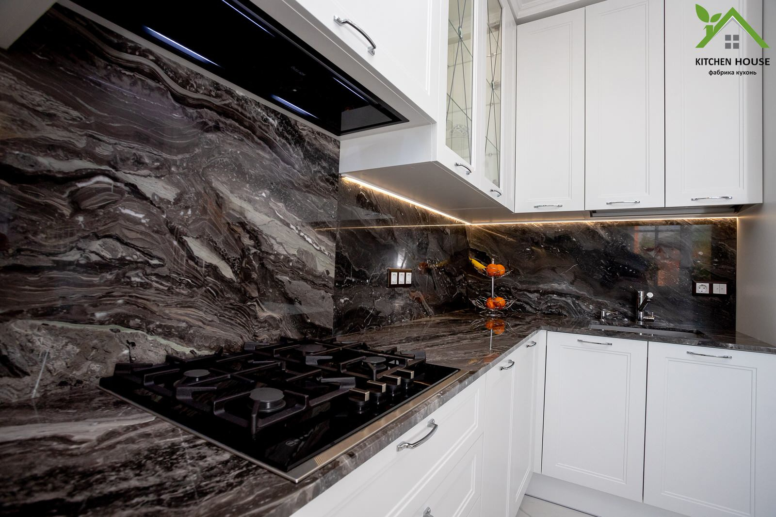 Kitchen House