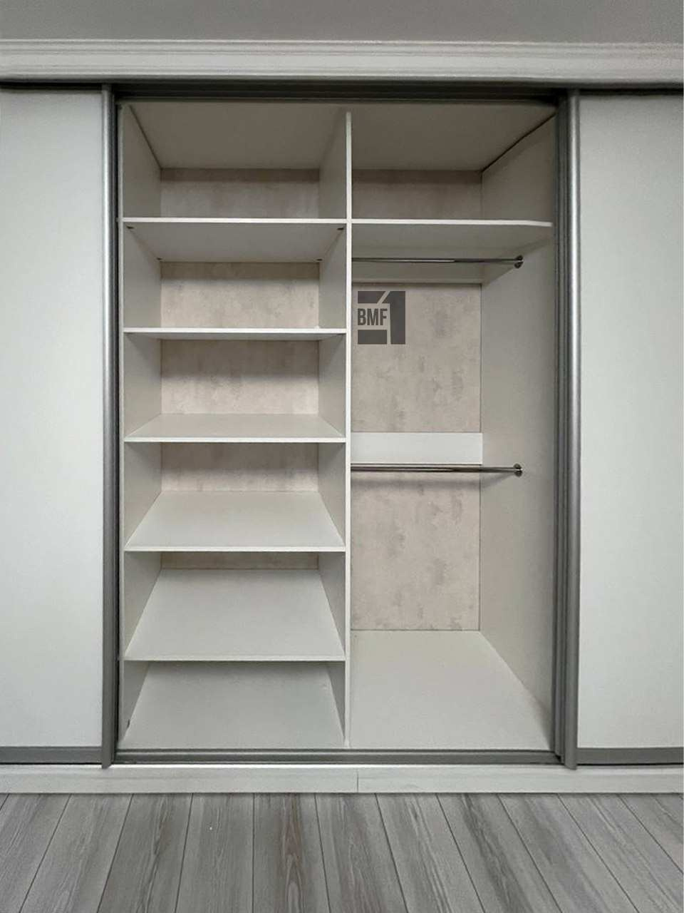 Шкаф-купе в стиле минимализм