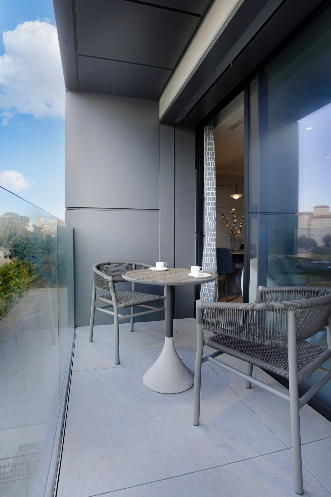 Urban Apartment