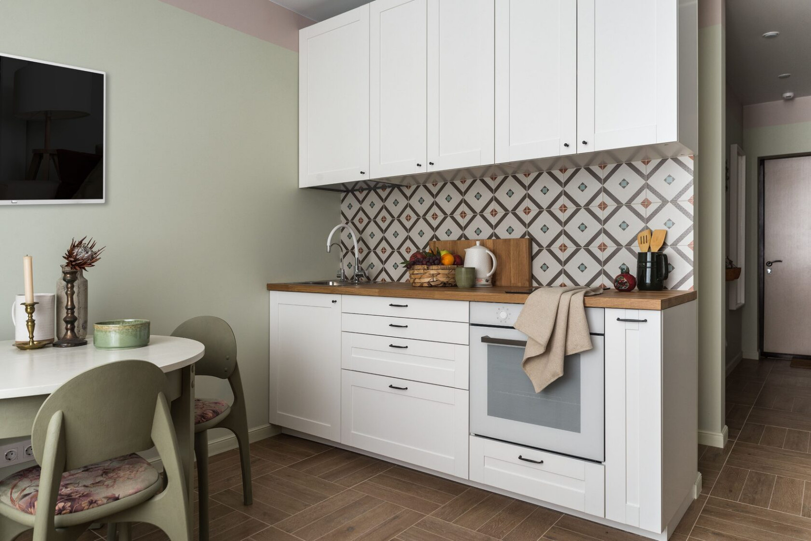 Фоновое изображение профиля Алина Королева