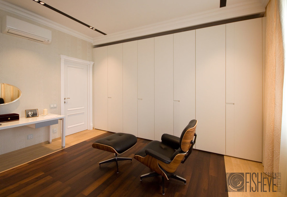 Apartment in Saint-Petersburg, Paradnyi quarter