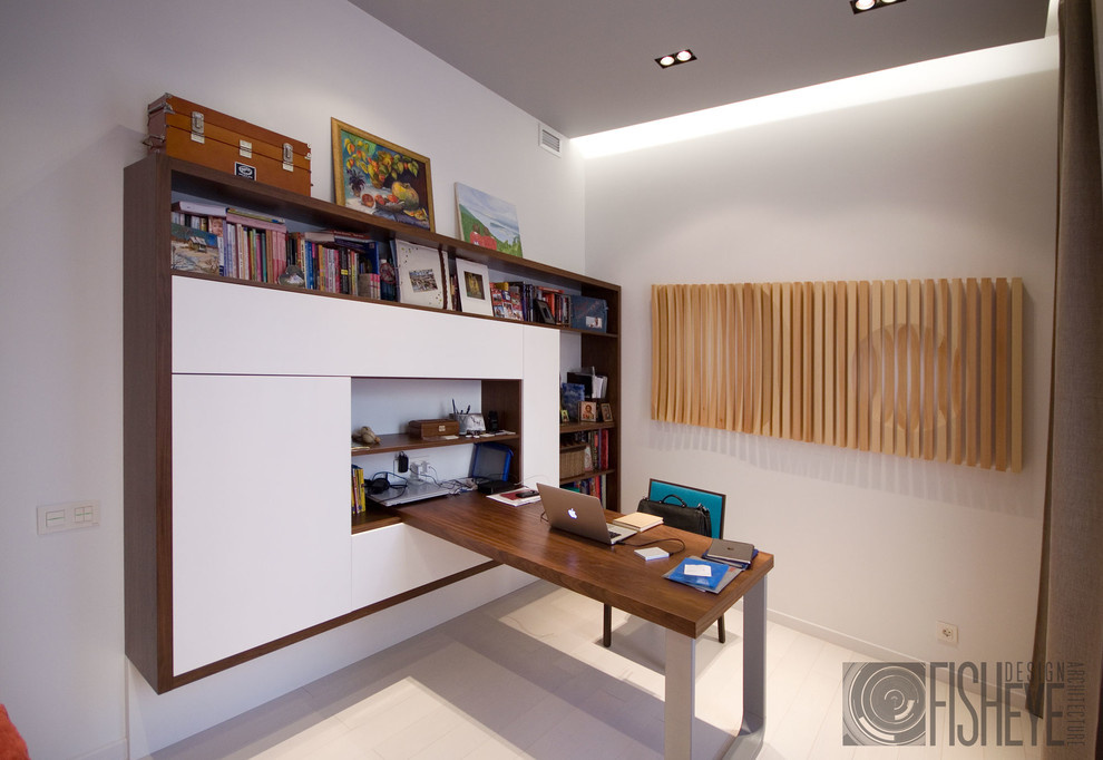 Apartment in Saint-Petersburg, av. Morskoi
