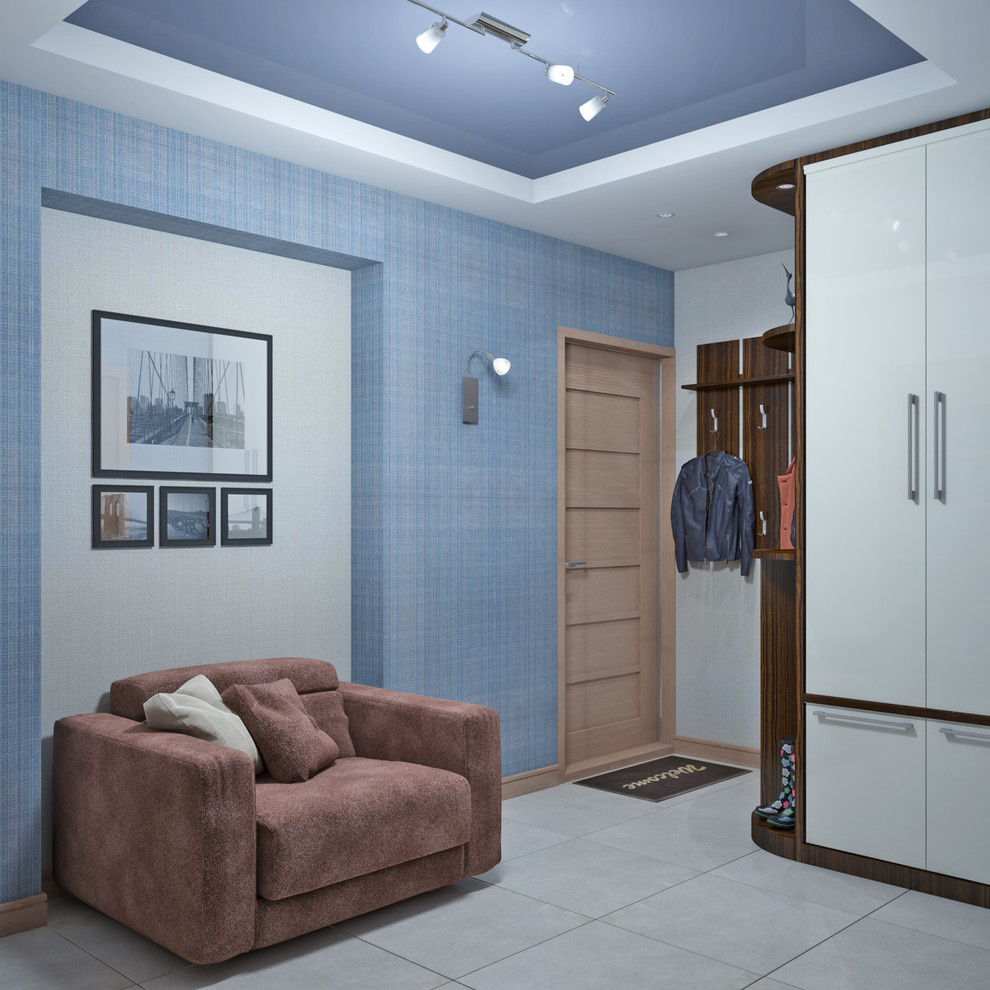 Bright accents in apartment interior