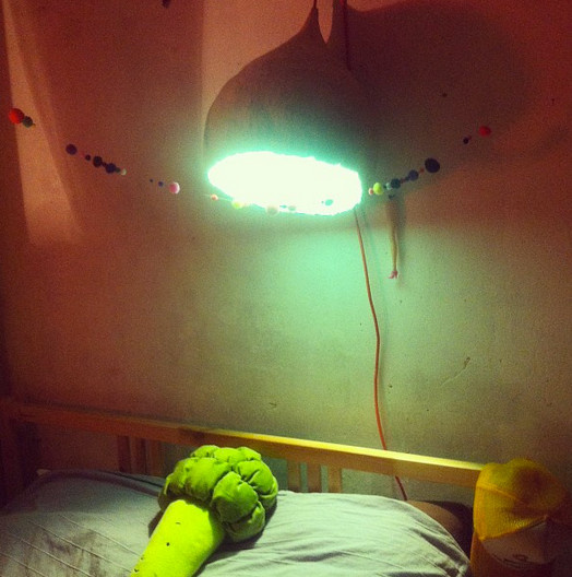 Avocado lamp