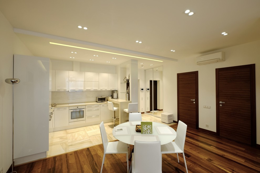 Luce Argento Apartment Interior in Modern Style