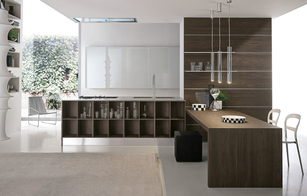 Модель ATELIER