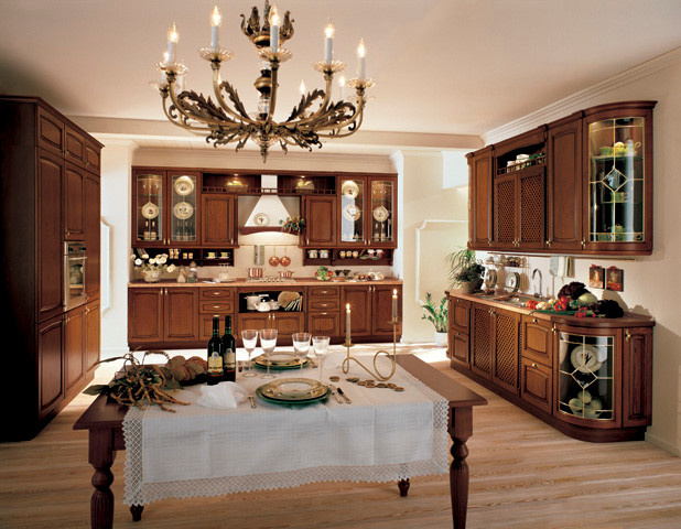 Michela surround