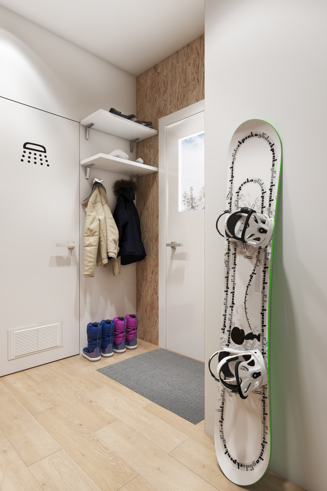 Hotel container