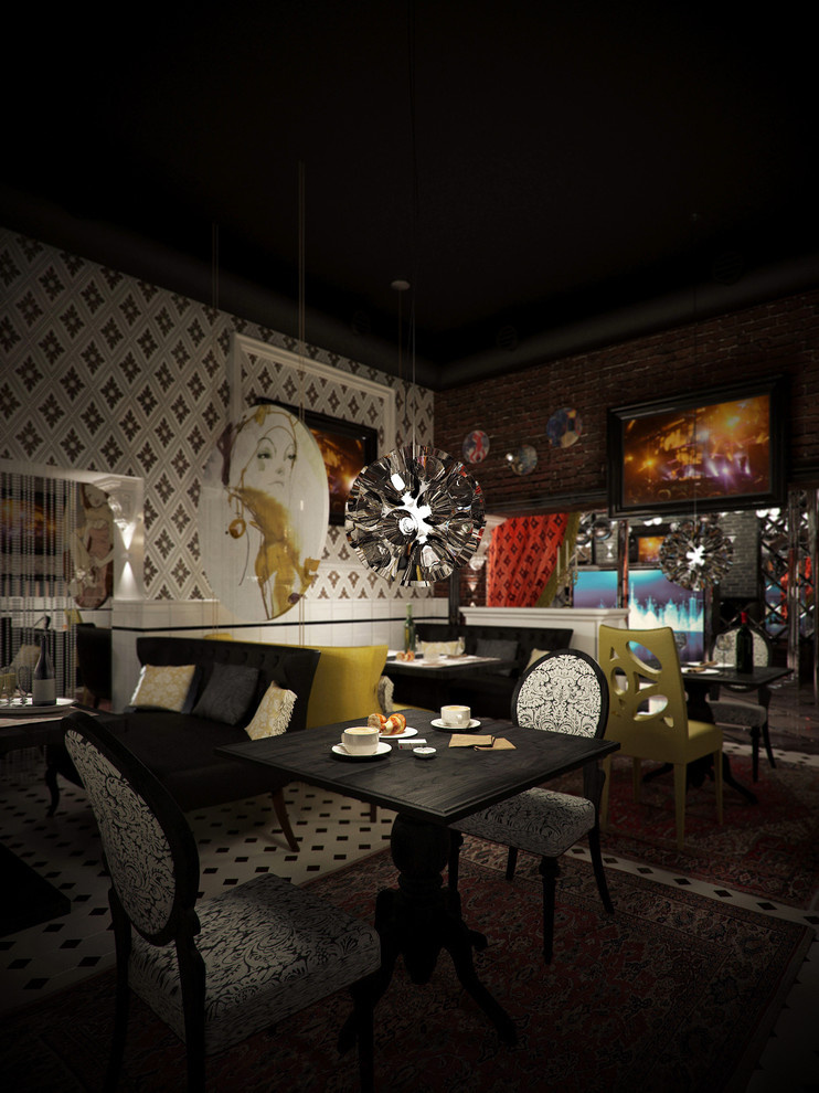 ROYAL CLUB