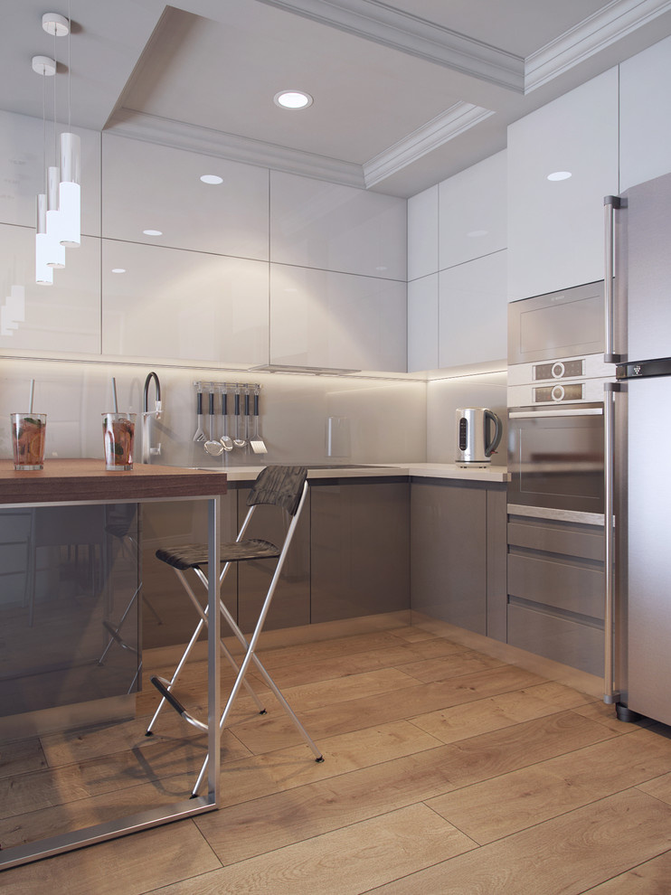 APARTMENT IN PITER