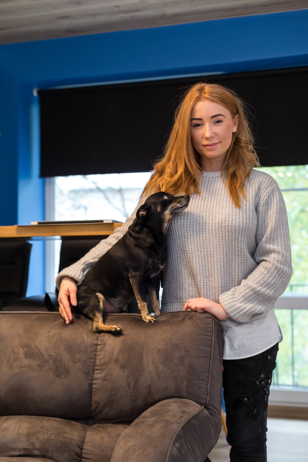 В гостях: Яркая квартира для двоих, не считая собаки