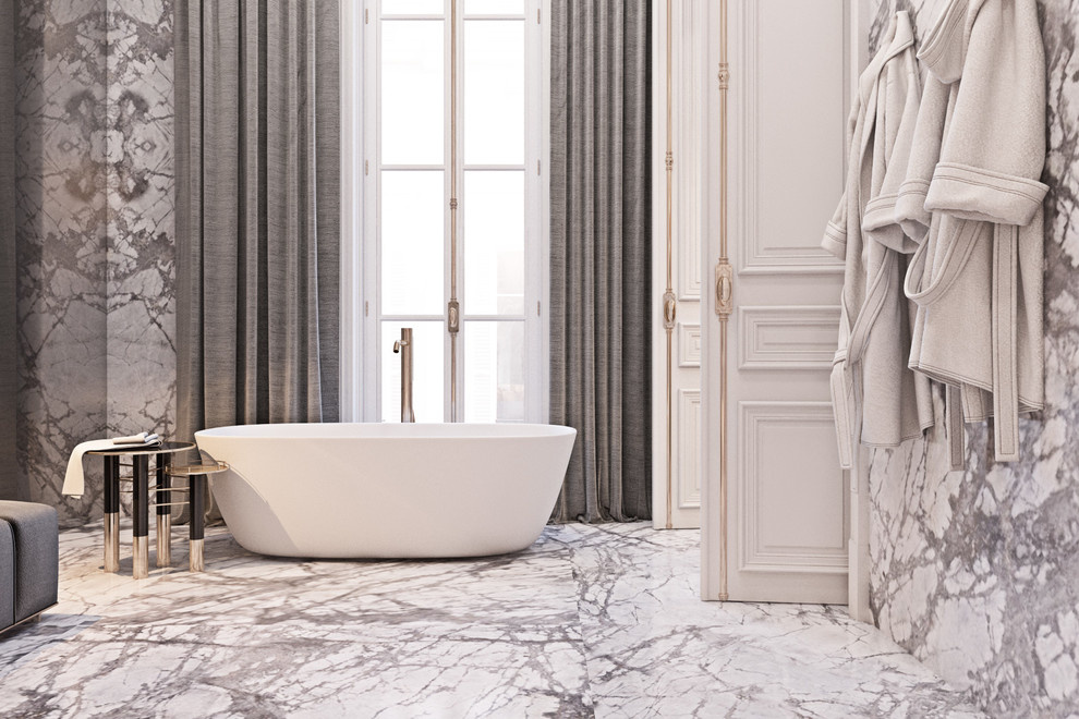 Spacious apartment on the banks of the Seine.
