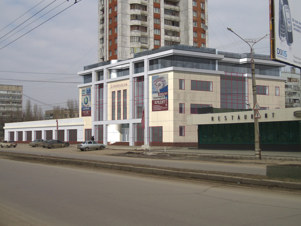 Варианты фасадов по головному офису Автовазбанка на ул.Голосова