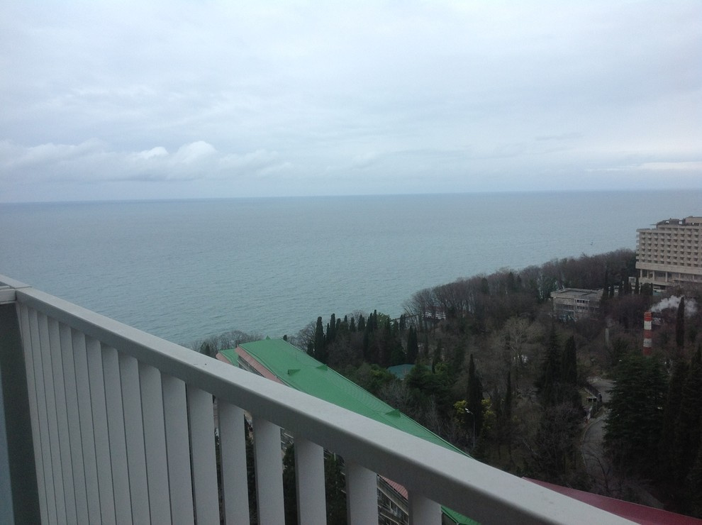 Квартира у Чёрного моря.