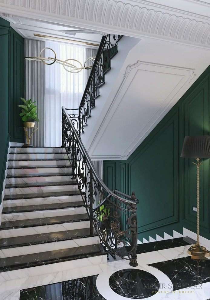 Private villa. Hall. 1 Floor.