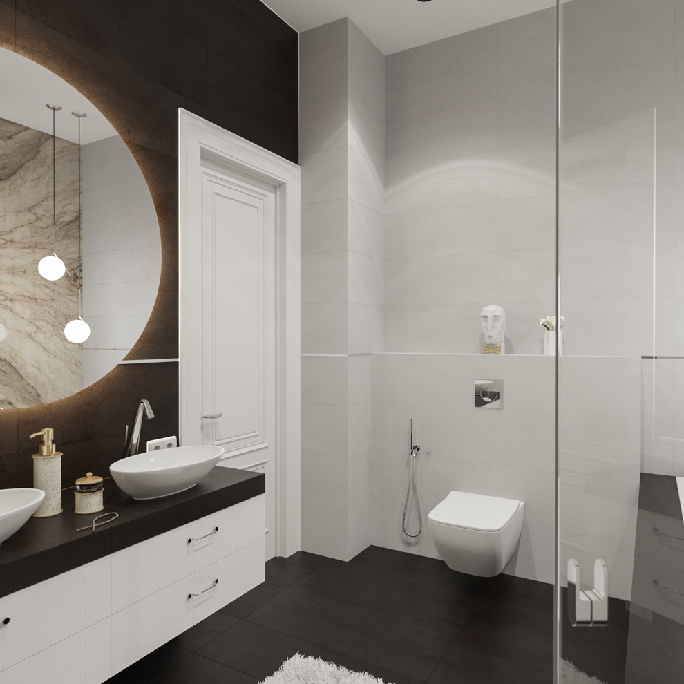 Ванная комната в черно-белых тонах