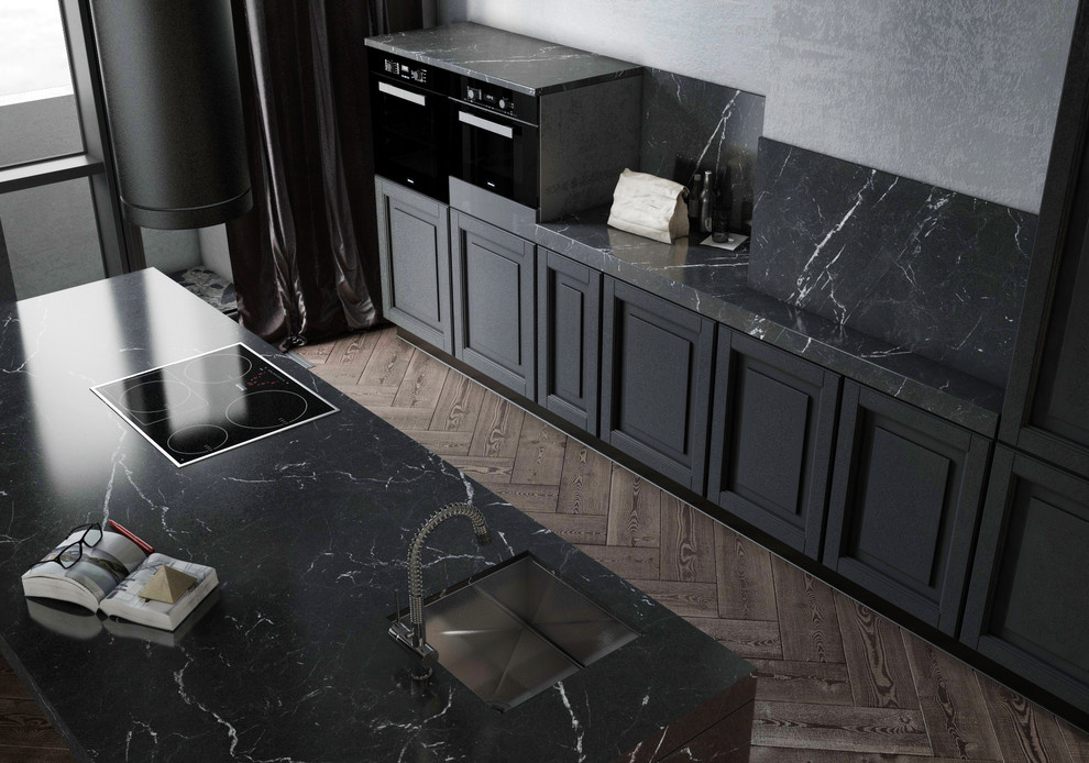 Black IT Interior