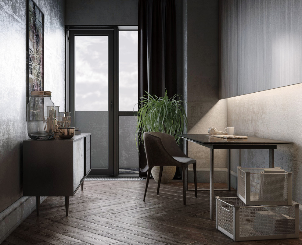 Black IT Interior