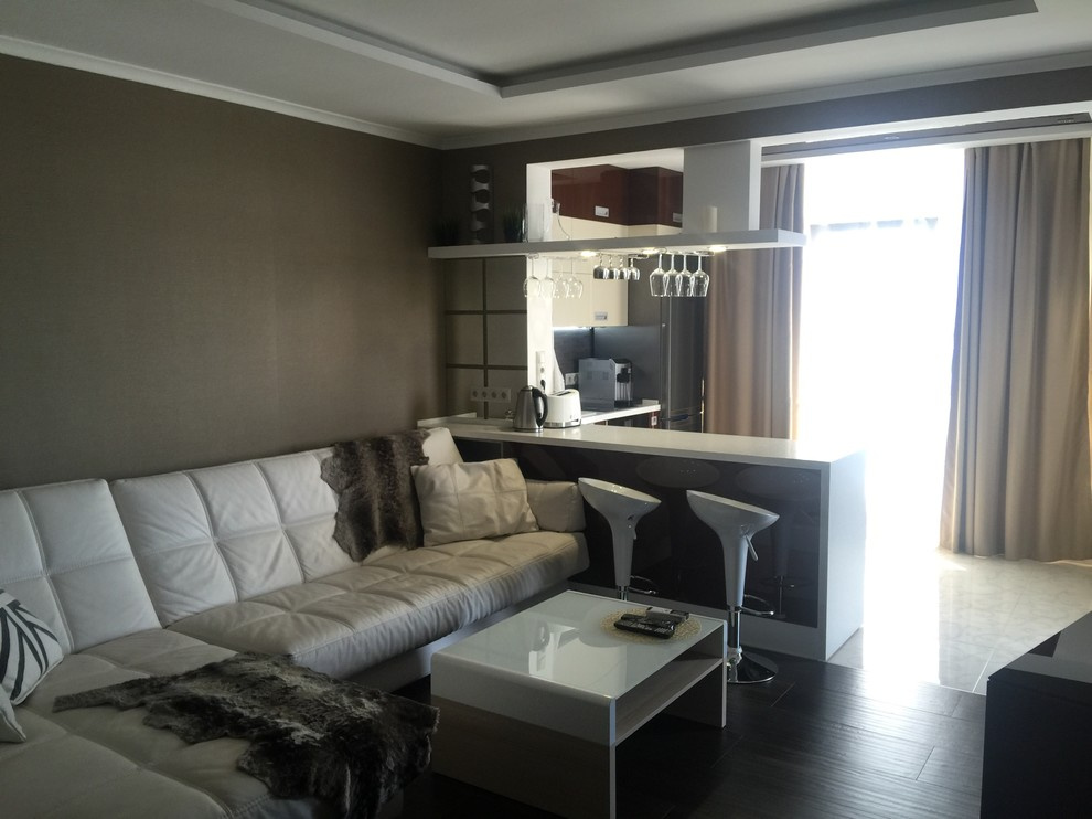 Александр Бахаровский