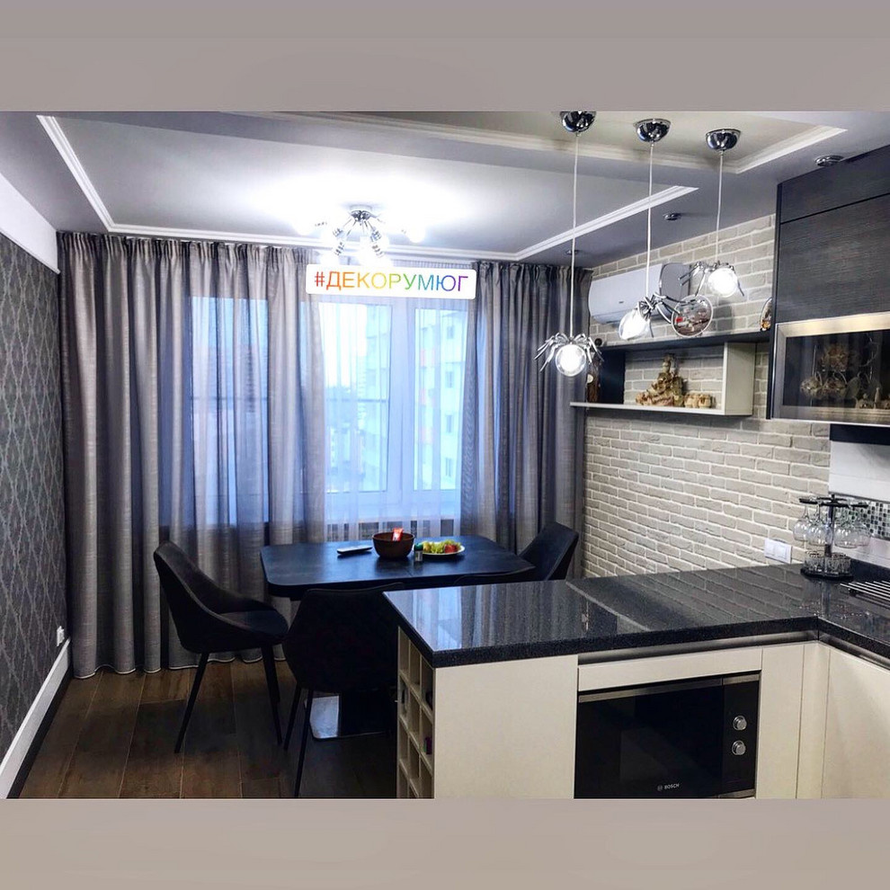 Decoroom-ug Decoroom-ug