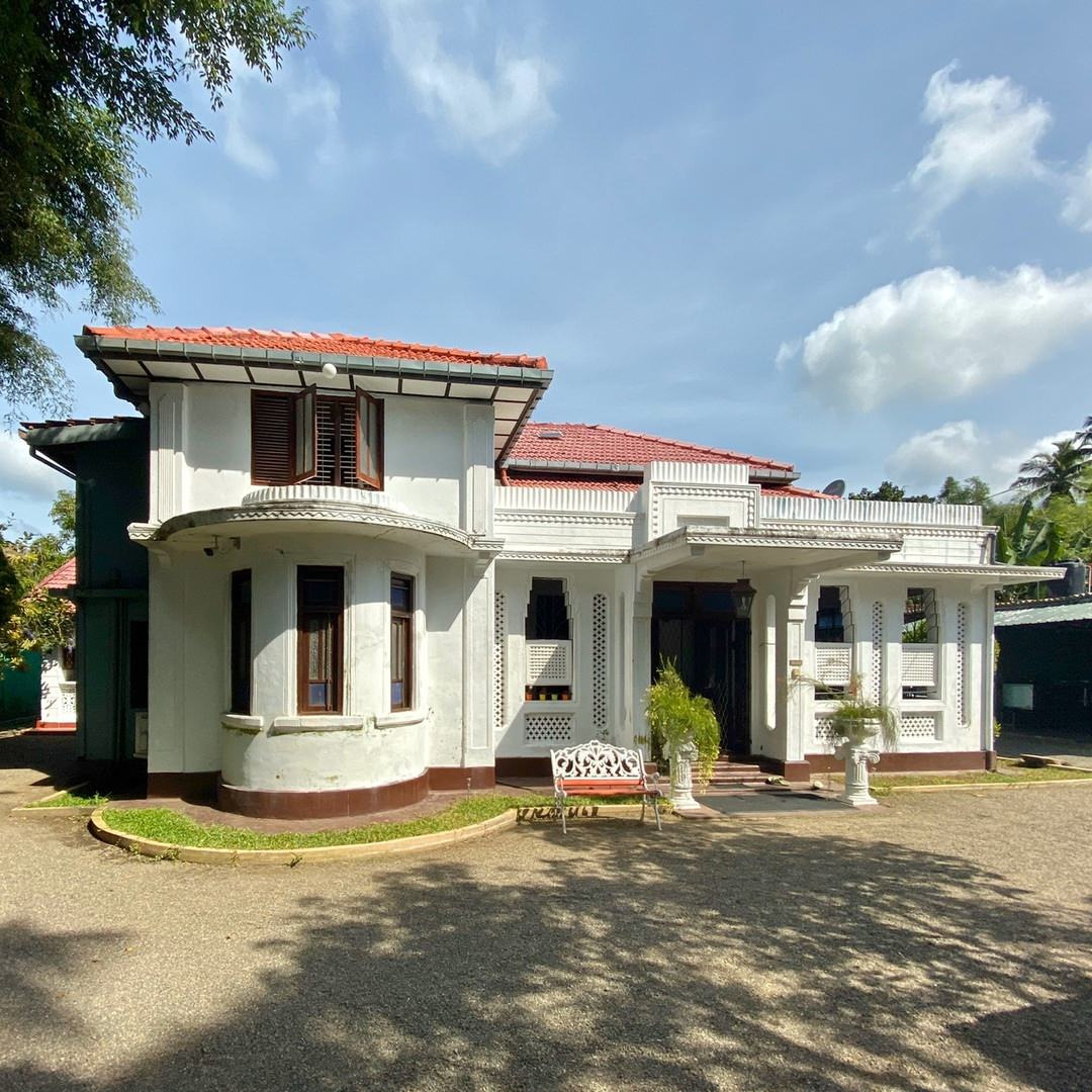 Обложка проекта: Aloha Weligama
