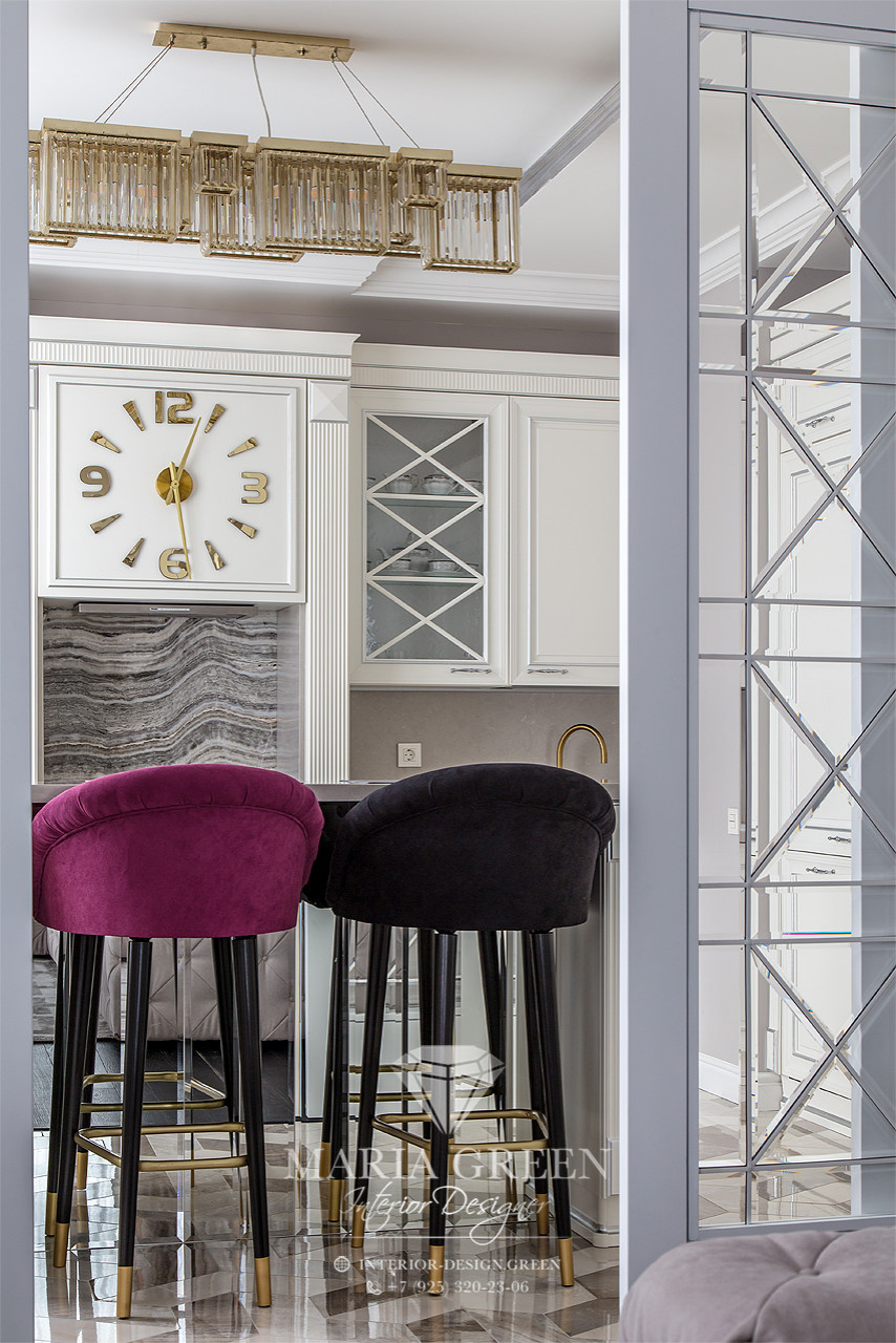 A flat in an American classic style