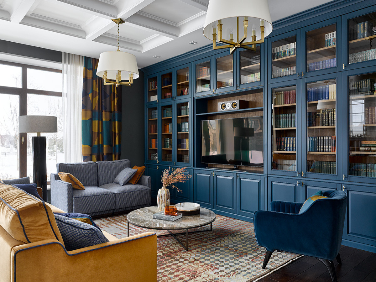 Обложка статьи: Houzz тур: Дом на Новой Риге с синей библиотекой