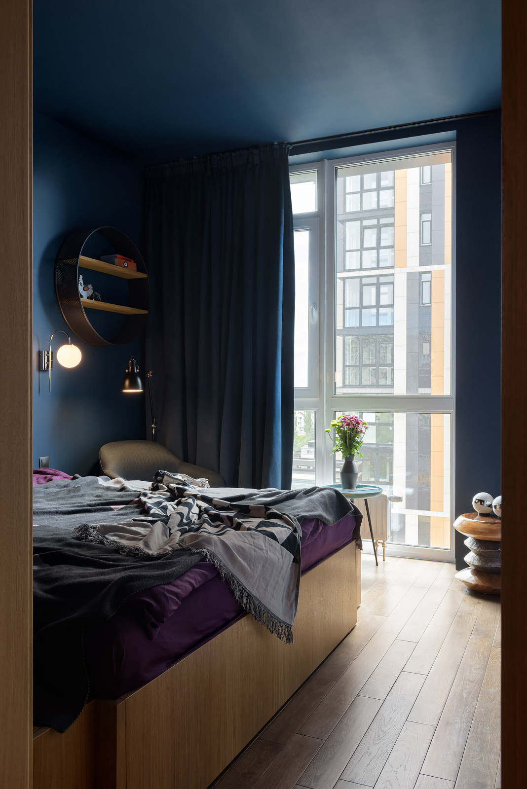 Houzz Украина: Небольшая квартира для молодой пары и двух котов