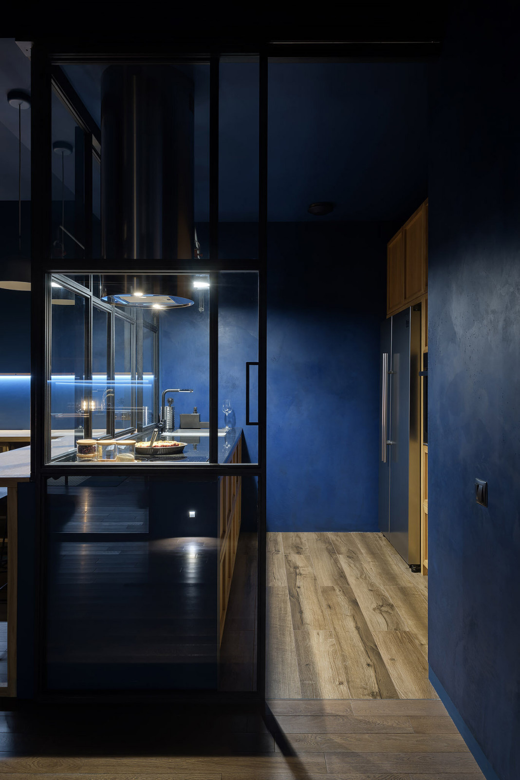 Houzz Украина: Небольшая квартира для молодой пары и двух котов