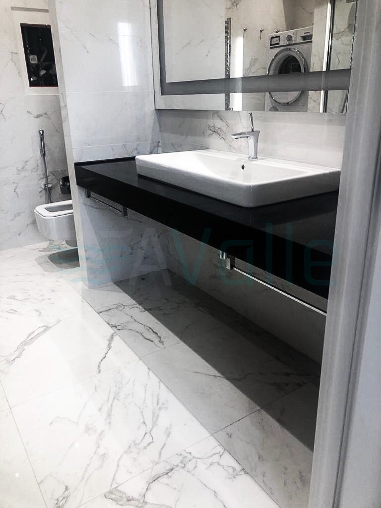 Салон мебели и сантехники AValle