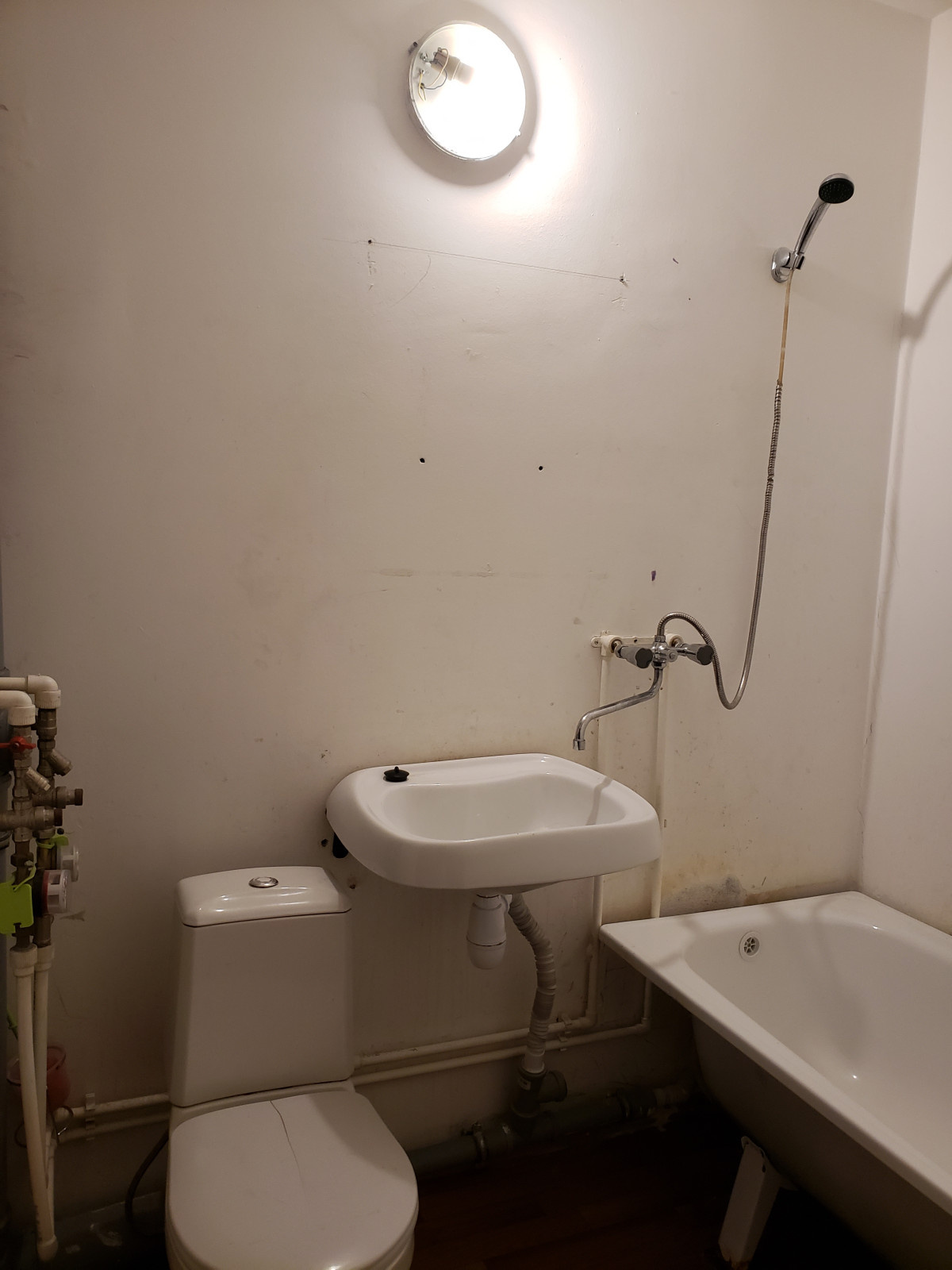 До и после: пять санузлов площадью до 5 кв.м