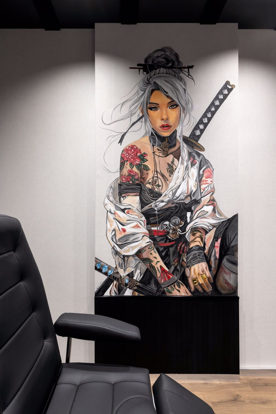 Роспись стен в салоне красоты