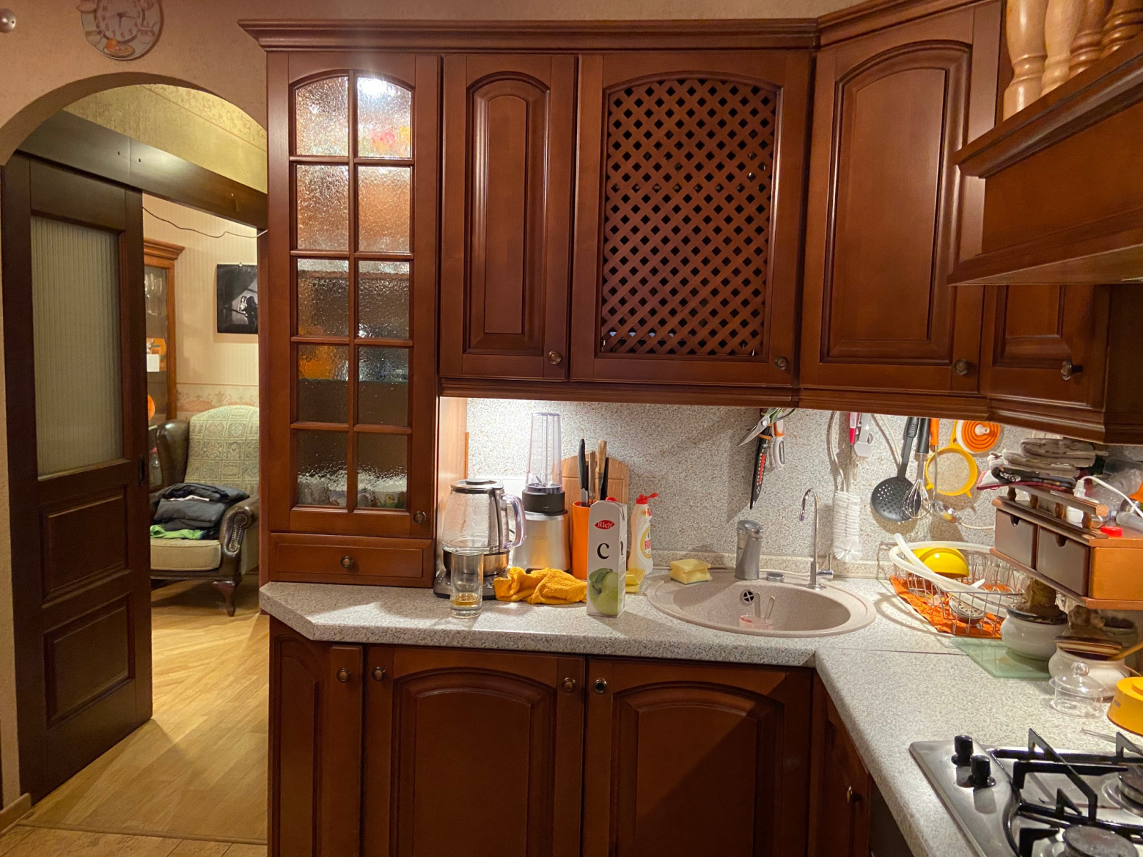 В гостях: Интерьер, где пережили «затопление кипятком»