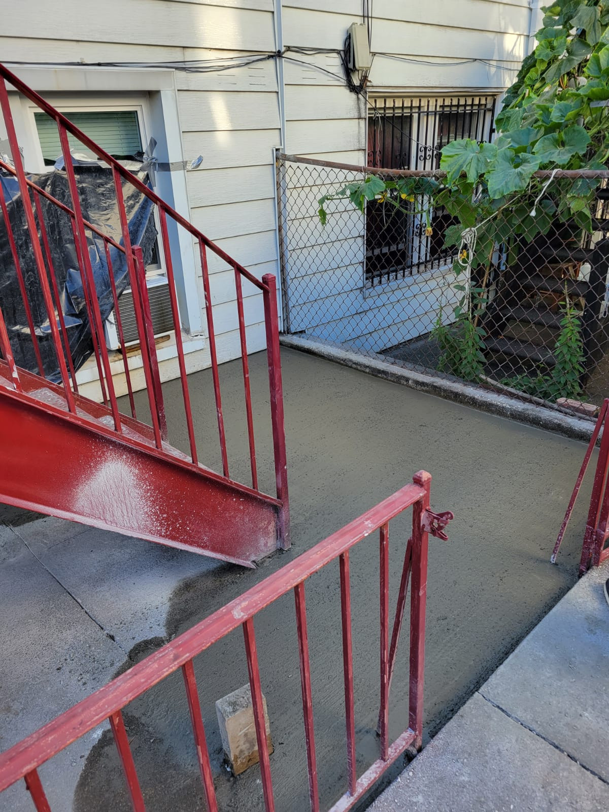 Concrete waterprofing