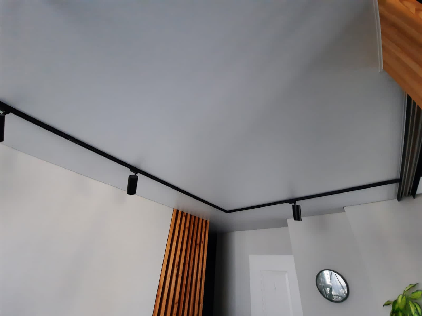 60f0bf66-c870-4685-ade6-c5fab1f9f806.jpg