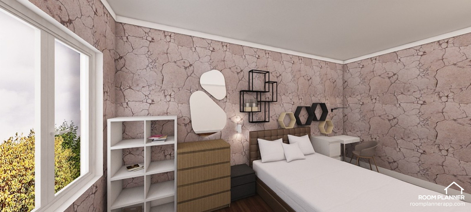 Яна Тихонова