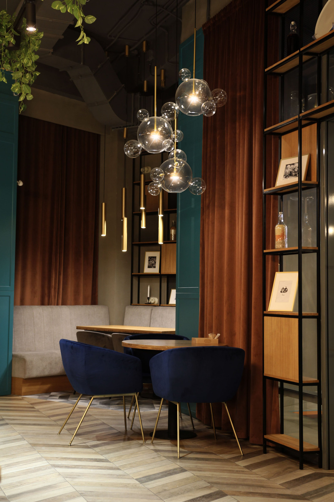 Lounge room