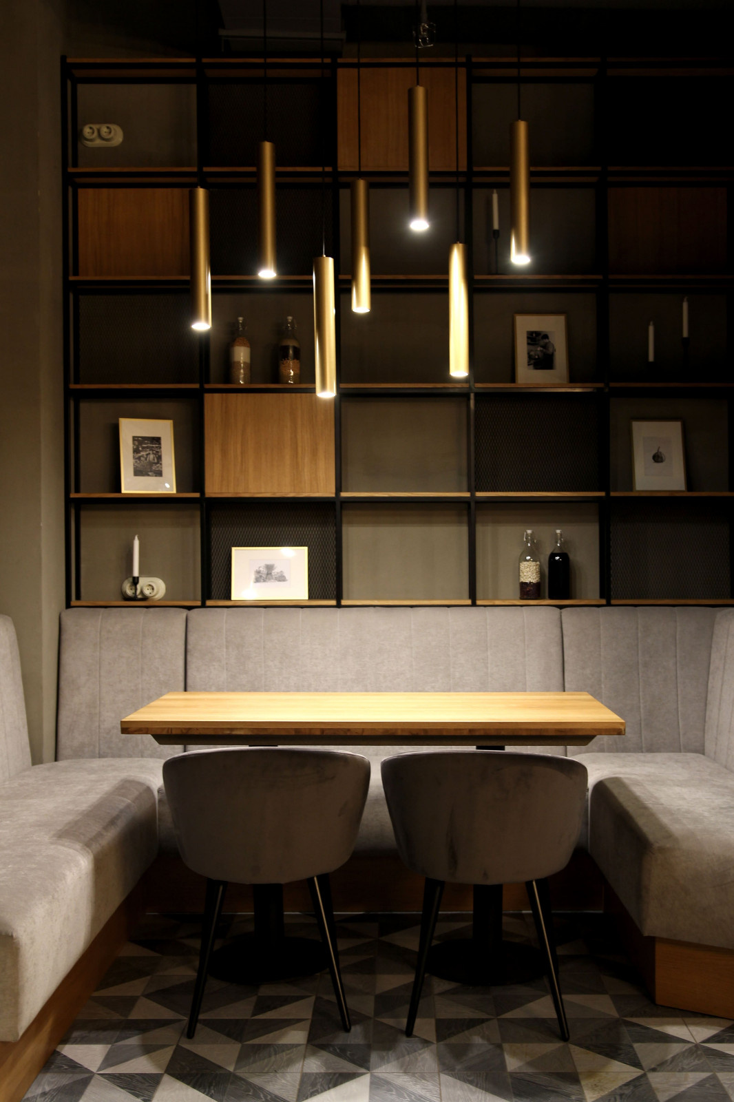 Lounge room