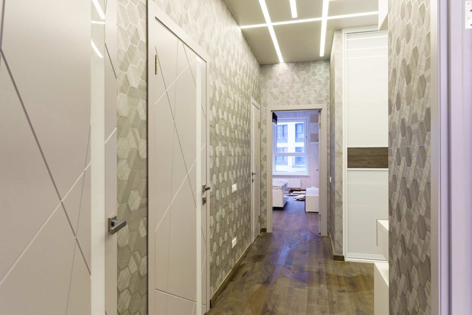 Дизайнерский ремонт в ЖК Измайловский 11, 61м²