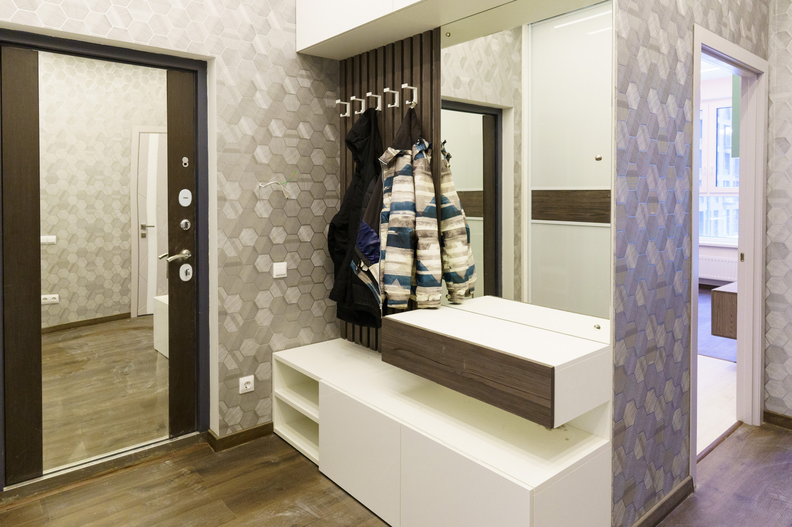 Дизайнерский ремонт в ЖК Измайловский 11, 61м²