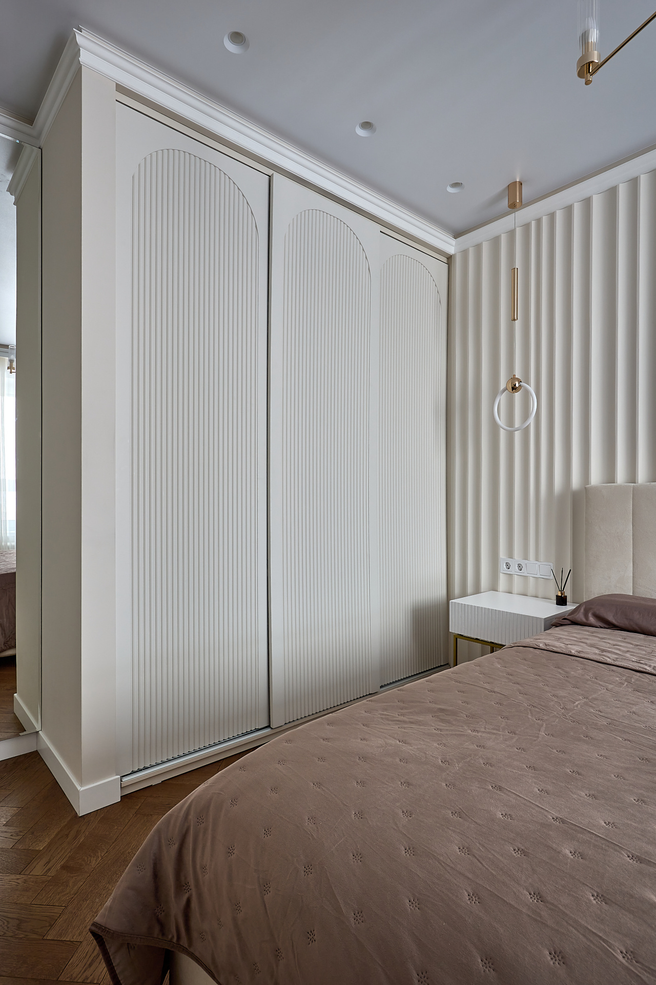 Проект 84 кв.м: современная неоклассика для семьи