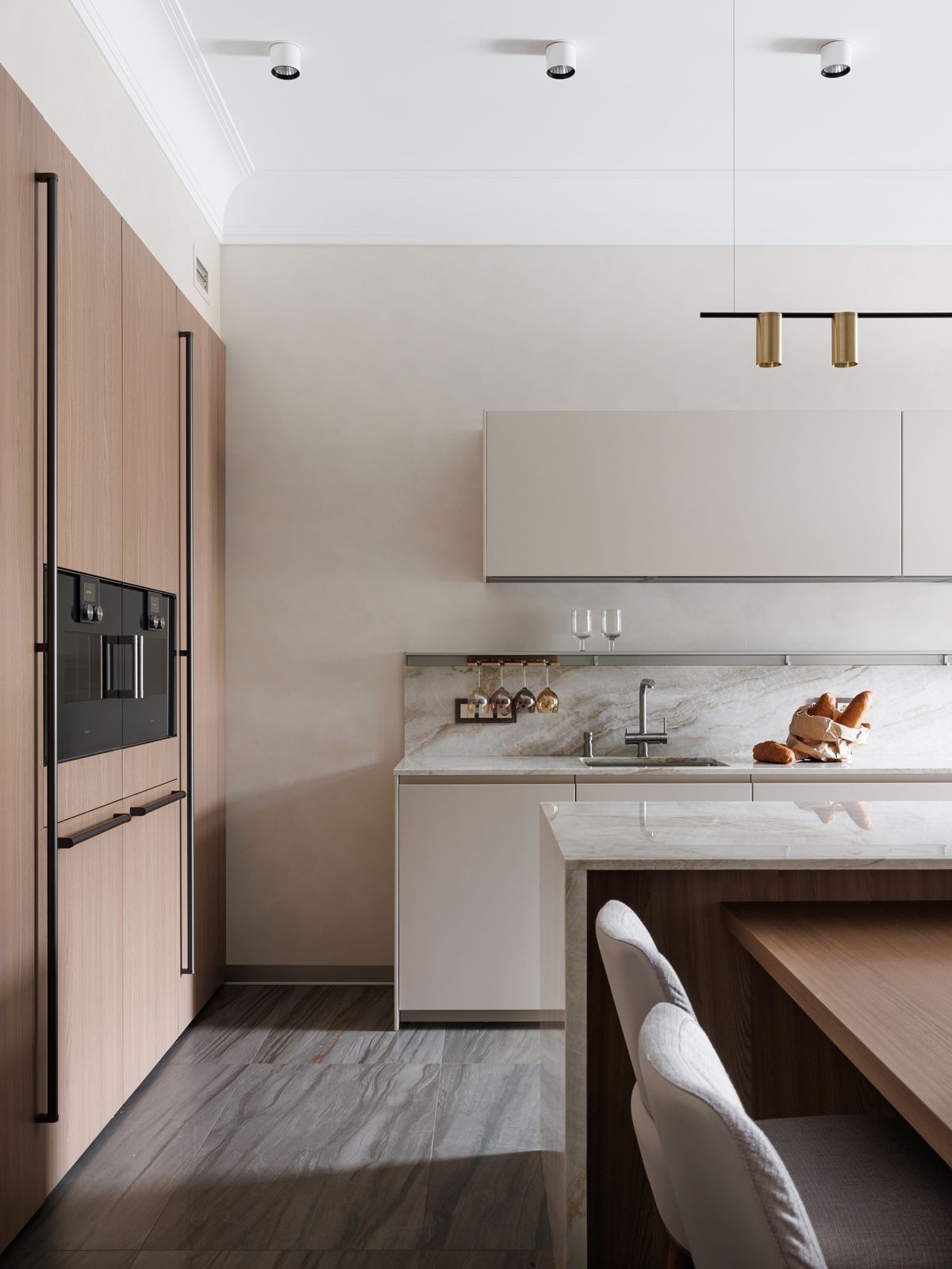 Петербургская квартира в неоклассическом стиле