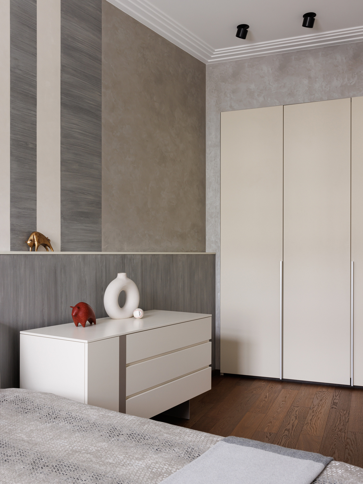 Петербургская квартира в неоклассическом стиле